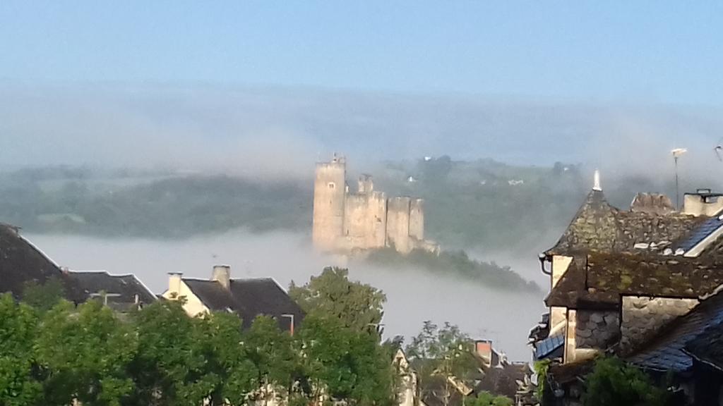 L'Oustal Del Barry Otel Najac Dış mekan fotoğraf