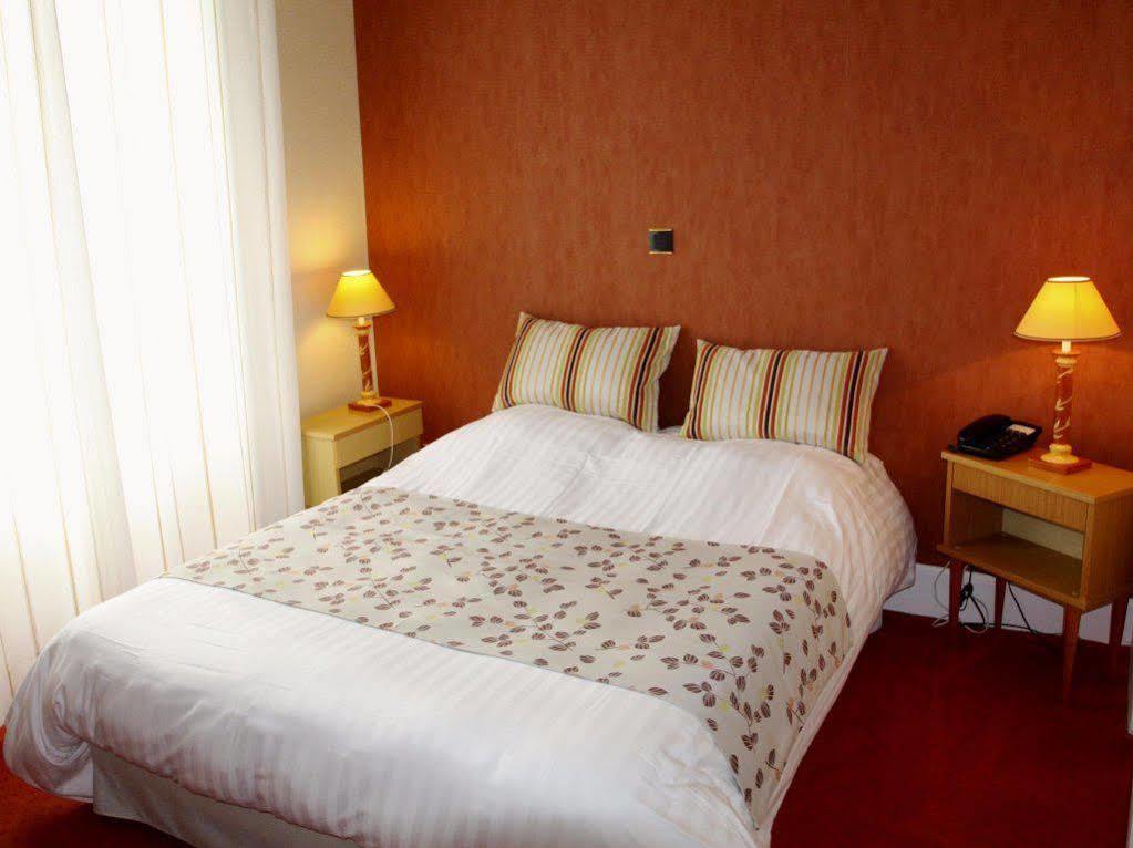 L'Oustal Del Barry Otel Najac Dış mekan fotoğraf